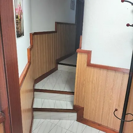 En